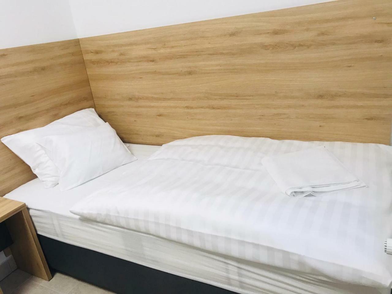 Smart Rooms Székesfehérvár Δωμάτιο φωτογραφία